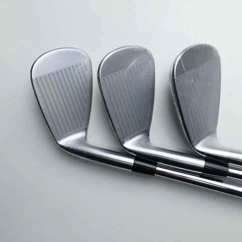 NEW Mizuno JPX 923 Tour Iron Set / 4 - PW / X-Stiff Flex