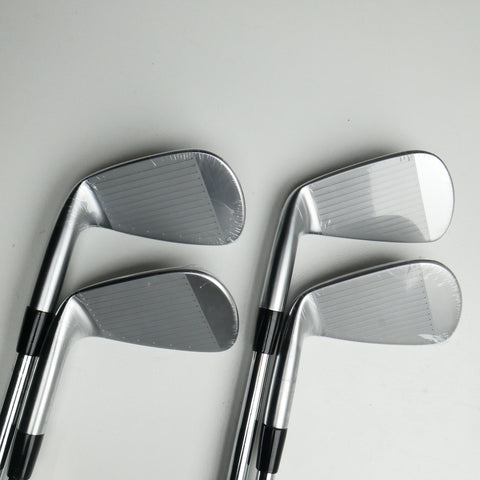 NEW Mizuno JPX 923 Tour Iron Set / 7 - PW / Stiff Flex