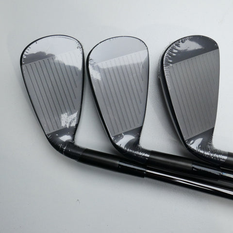 NEW Mizuno JPX 925 Hot Metal Black Iron Set / 5 - PW / Stiff Flex