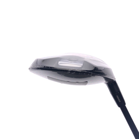 NEW TOUR ISSUE TaylorMade Qi10 Tour 4 Fairway Wood / 16.5 Degrees / Stiff Flex
