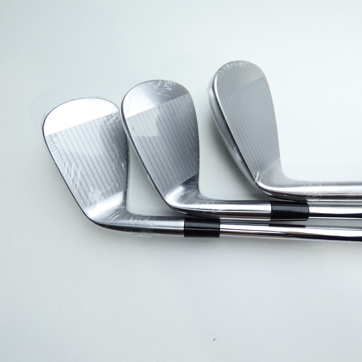 NEW TaylorMade P790 2025 Iron Set / 5 - PW + AW / Stiff Flex