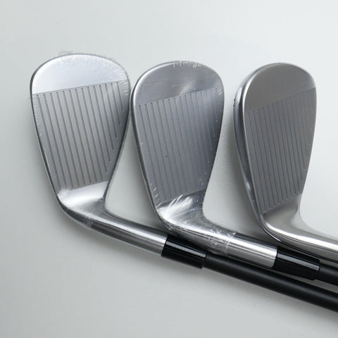 NEW TaylorMade P790 2025 Iron Set / 5 - PW / Regular Flex / 1.25 Inches Longer