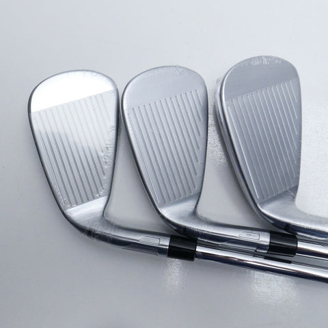 NEW TaylorMade Qi Iron Set / 5 - PW / Regular Flex