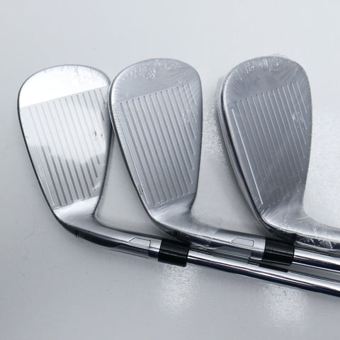 NEW TaylorMade Qi Iron Set / 6 - PW / Regular Flex