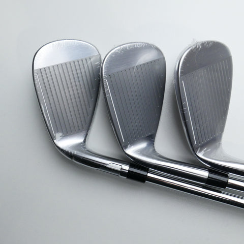 NEW TaylorMade Qi Max 2026 Iron Set / 5 - PW / Regular Flex