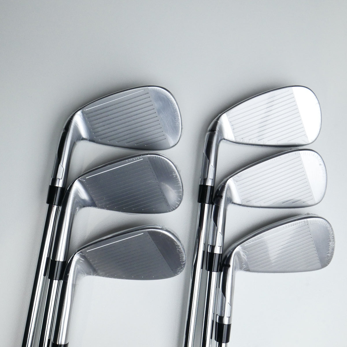 NEW TaylorMade Qi Max Iron Set / 5 - PW / Stiff Flex