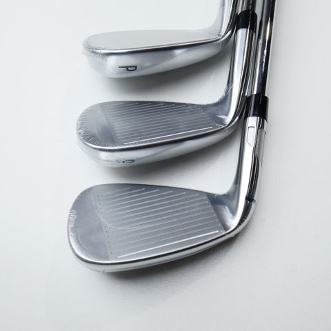 NEW TaylorMade Qi Max Iron Set / 5 - PW / Stiff Flex