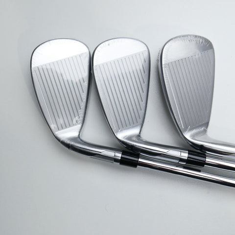 NEW TaylorMade Qi Max Iron Set / 5 - PW / Stiff Flex