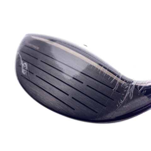 NEW TaylorMade Qi35 7 Fairway Wood / 21 Degrees / Regular Flex