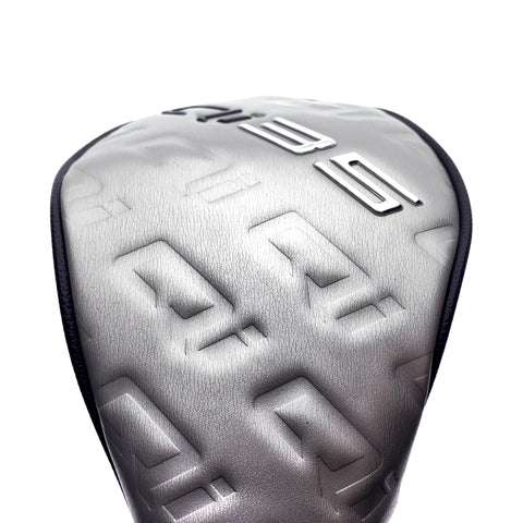 NEW TaylorMade Qi35 Driver / 10.5 Degrees / Stiff Flex