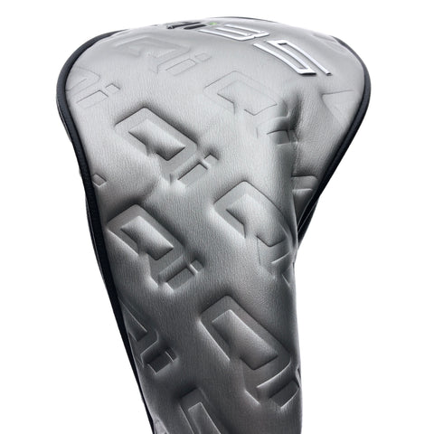 NEW TaylorMade Qi35 Driver / 9.0 Degrees / Regular Flex