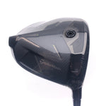 NEW TaylorMade Qi35 Driver / 9.0 Degrees / Regular Flex