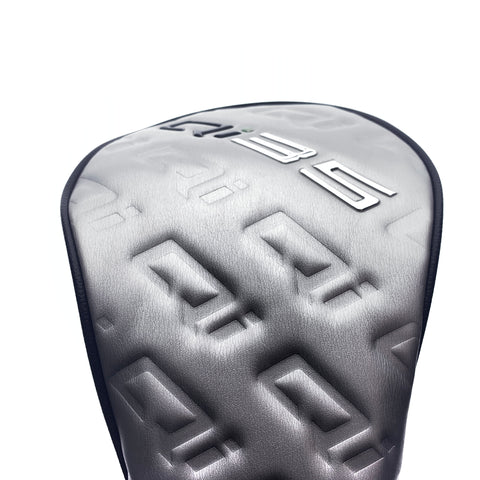 NEW TaylorMade Qi35 Max Driver / 10.5 Degrees / Regular Flex