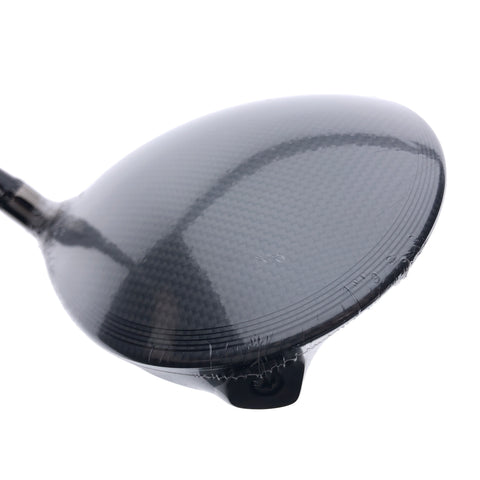 NEW TaylorMade Qi35 Max Driver / 10.5 Degrees / Regular Flex