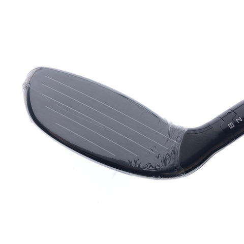 NEW Titleist GT1 5 Fairway Wood / 18 Degrees / Regular Flex