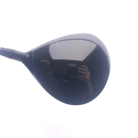 NEW Titleist TSR 3 Driver / 9.0 Degrees / Regular Flex