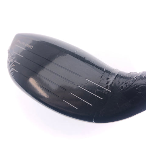 NEW Wilson DYNAPWR Carbon 2025 3 Fairway Wood / 15 Degrees / Regular Flex