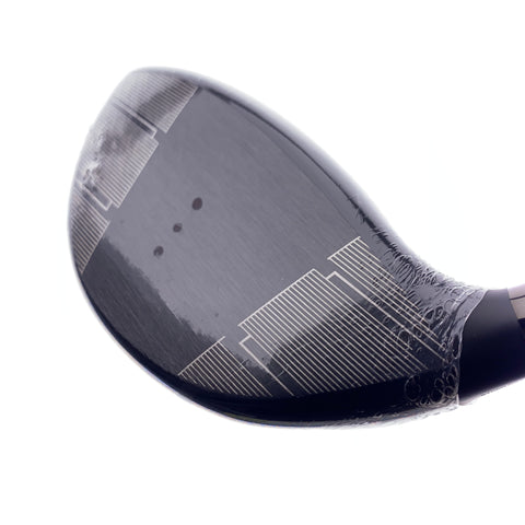 NEW Wilson DYNAPWR Carbon 2025 Driver / 9.0 Degrees / X-Stiff Flex