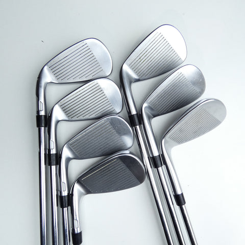 Used TaylorMade Qi Iron Set / 5 - SW / Regular Flex