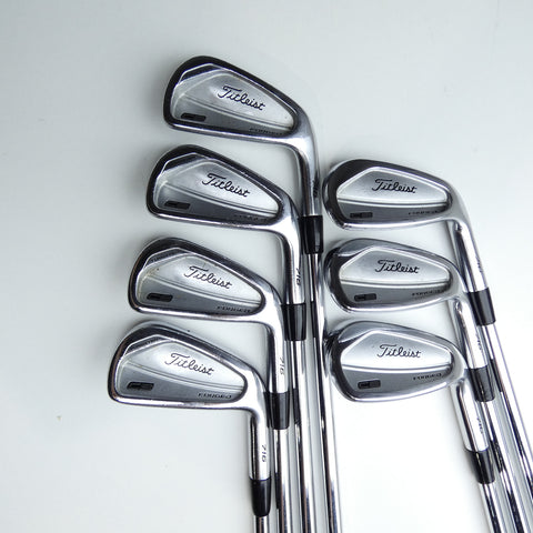 Used Titleist CB 716 Iron Set / 4 - PW / X-Stiff Flex