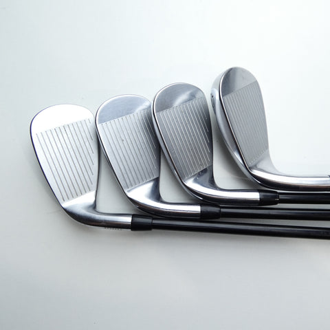Used Titleist T400 Iron Set / 7 - SW + 43° + 49° / Regular Flex