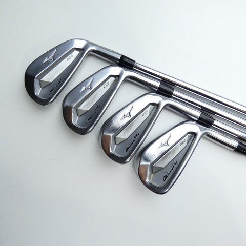 Used Mizuno Pro 223 Iron Set / 4 - PW / X-Stiff Flex