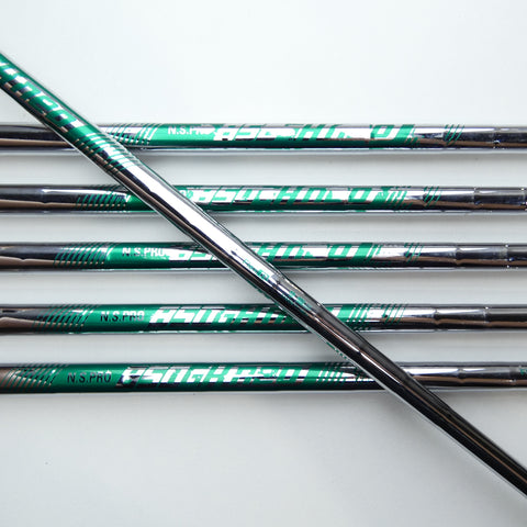 Used TaylorMade P790 2025 Iron Set / 5 - PW / Regular Flex