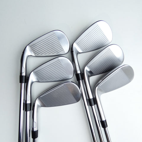 Used TaylorMade Qi Iron Set / 5 - PW / Stiff Flex