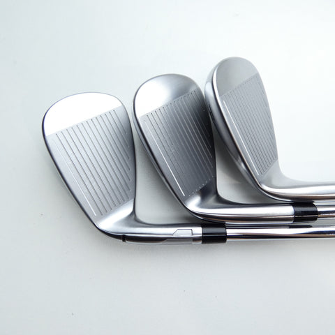Used TaylorMade Qi Iron Set / 5 - PW / Stiff Flex
