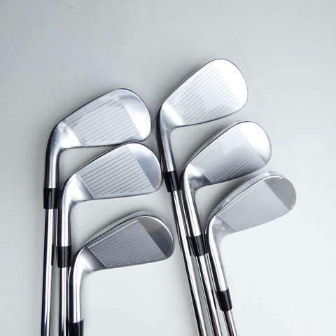 NEW Callaway Quantum Max Iron Set / 5 - PW / Regular Flex