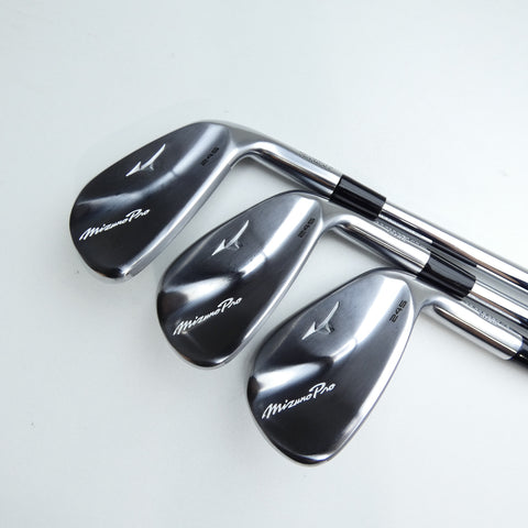 Used Mizuno Pro 245 Iron Set / 5 - PW / Stiff Flex