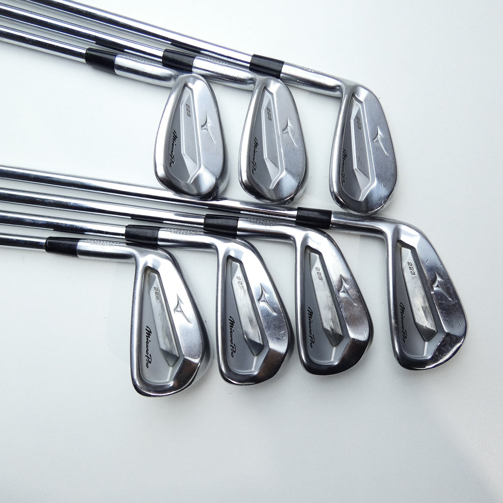 Used Mizuno Pro 223 Iron Set / 4 - PW / X-Stiff Flex