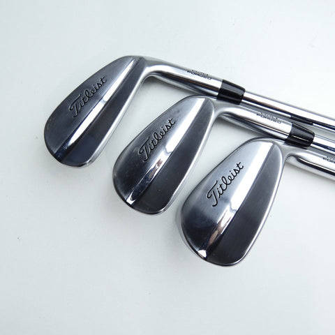 Used Titleist 620 CB & 620 MB Combo Iron Set / 4 - 9 IRON / X-Stiff Flex