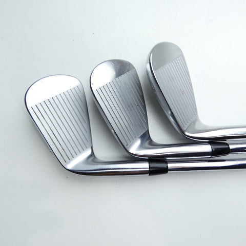 Used Titleist 620 CB & 620 MB Combo Iron Set / 4 - 9 IRON / X-Stiff Flex