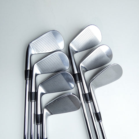 Used Cobra AMP Cell Pro Iron Set / 4 - PW / Stiff Flex