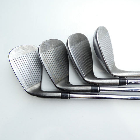 Used TaylorMade SpeedBlade Iron Set / 4 - SW / Regular Flex