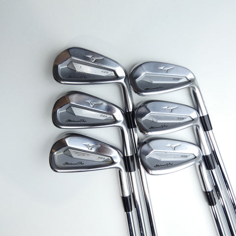 Used Mizuno Pro 223 Iron Set / 5 - PW / Stiff Flex
