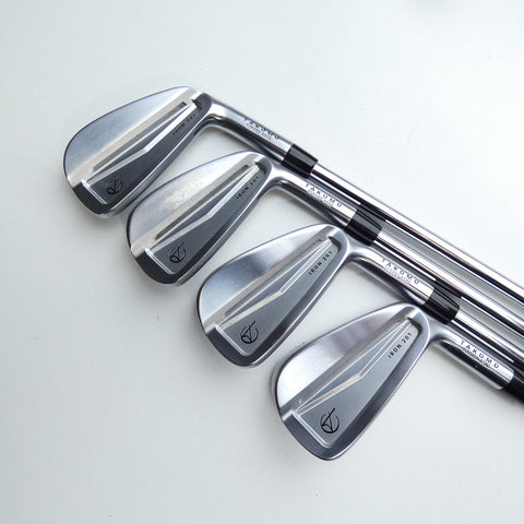 Used Takomo 201 Iron Set / 4 - PW / Regular Flex