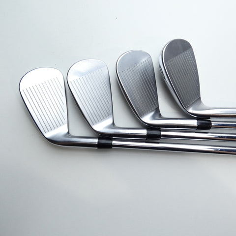 Used Titleist T200 2023 Iron Set / 5 - PW + 48° / Stiff Flex