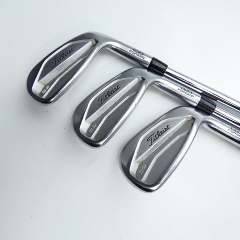 Used Titleist 620 CB Iron Set / 5 - PW / Stiff Flex
