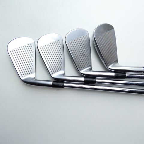 Used Mizuno JPX 850 Forged Iron Set / 4 - PW / Stiff Flex