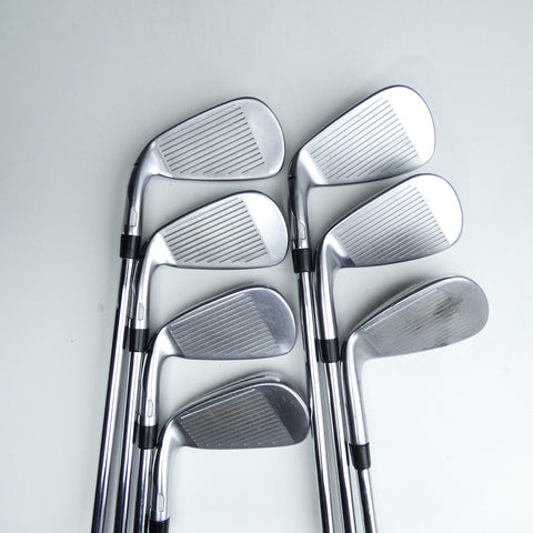 Used TaylorMade Qi Iron Set / 4 - PW / Regular Flex