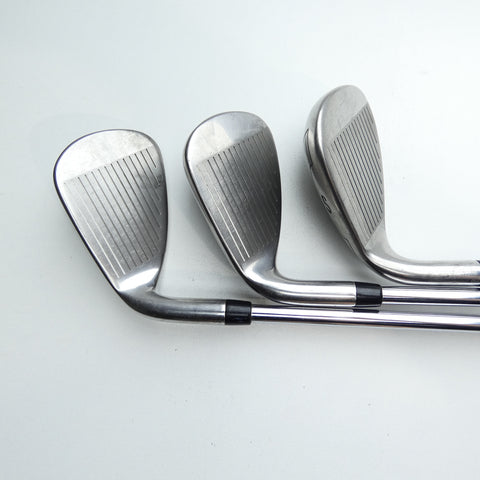 Used Callaway X Hot 19 Iron Set / 5 - SW / Regular Flex