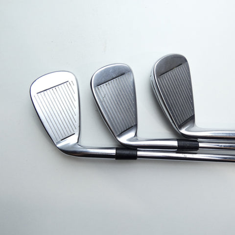 Used TaylorMade RSi 2 Iron Set / 5 - PW / Stiff Flex