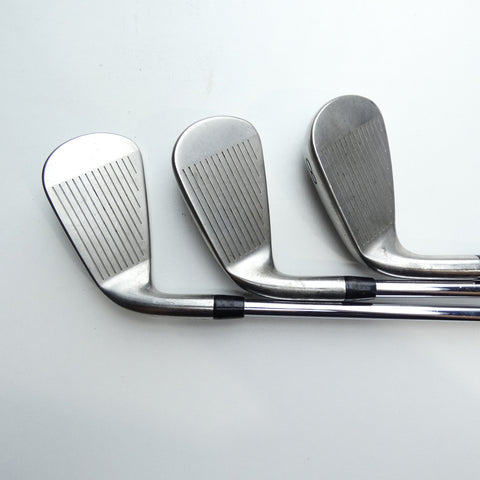 Used Titleist T300 Iron Set / 6 - PW / Regular Flex