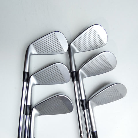 Used Mizuno JPX 923 Forged Iron Set / 5 - PW / Stiff Flex