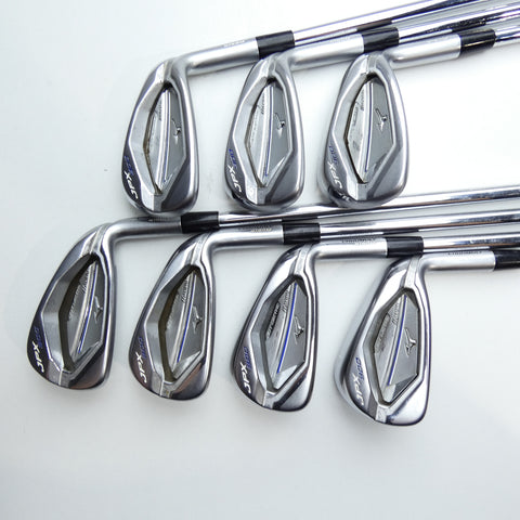 Used Mizuno JPX 900 Hot Metal Iron Set / 4 - PW / Regular Flex