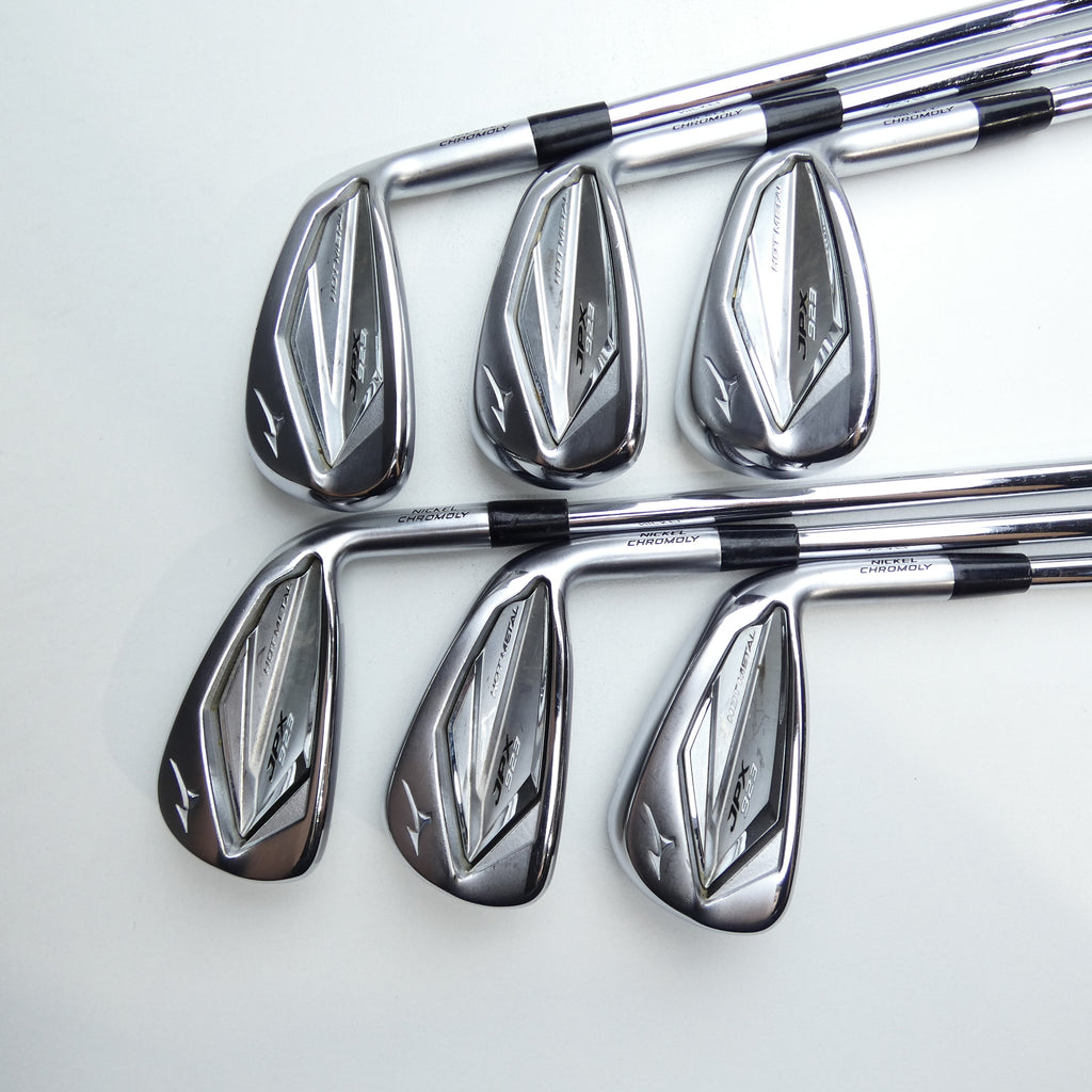 Used Mizuno JPX 923 Hot Metal Iron Set / 5 - PW / Regular Flex