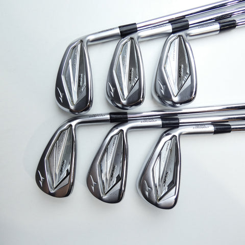 Used Mizuno JPX 923 Hot Metal Iron Set / 5 - PW / Regular Flex