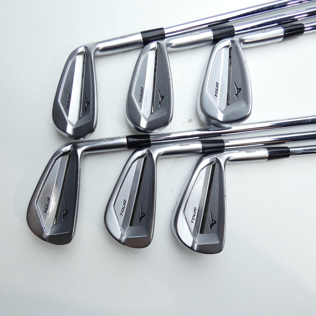 Used Mizuno JPX 921 Tour Iron Set / 5 - PW / Stiff Flex